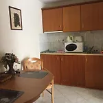 Muskatli Apartmanhaz