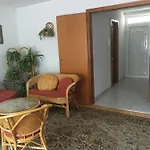 Muskatli Apartmanhaz * ヘーヴィーズ