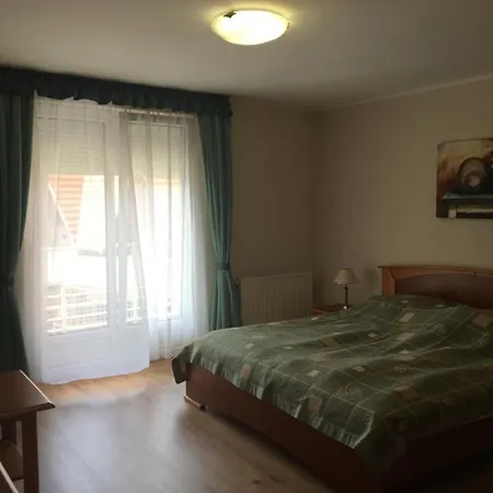 Appartamento Muskatli Apartmanhaz *